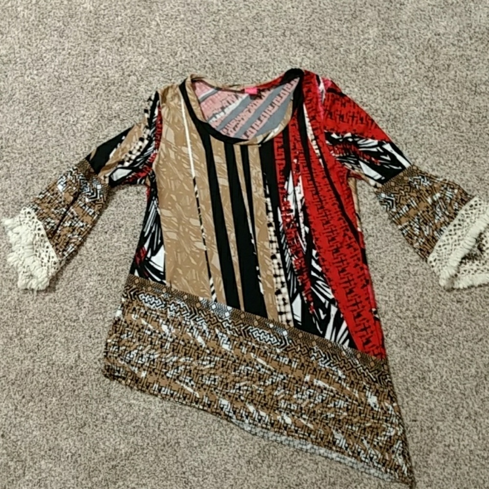 Sunny Leigh geometric shirt size L ladies